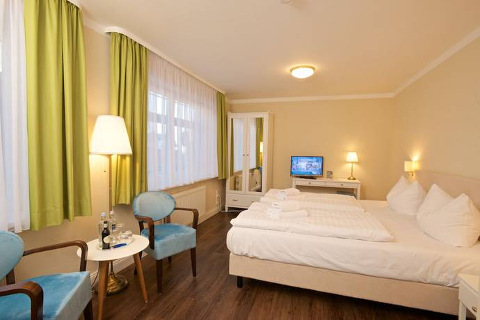 Imagen de la habitación del Hotel Panorama Lohme. Foto 8