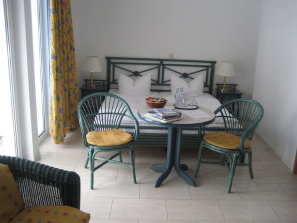 Imagen de la habitación del Hotel Panorama Lohme. Foto 9