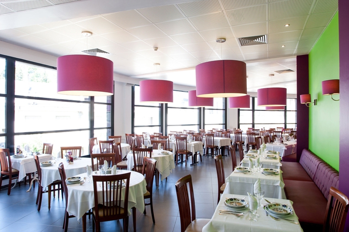 Imagen del bar/restaurante del Hotel Panorama, Lourdes. Foto 3