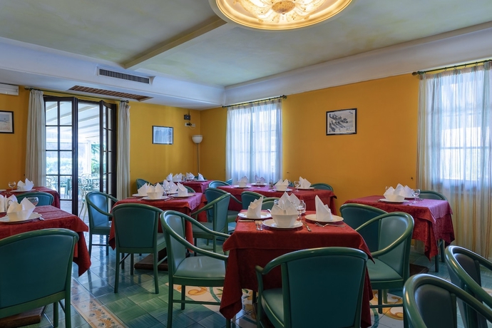 Imagen del bar/restaurante del Hotel Panorama, Marciaga. Foto 4