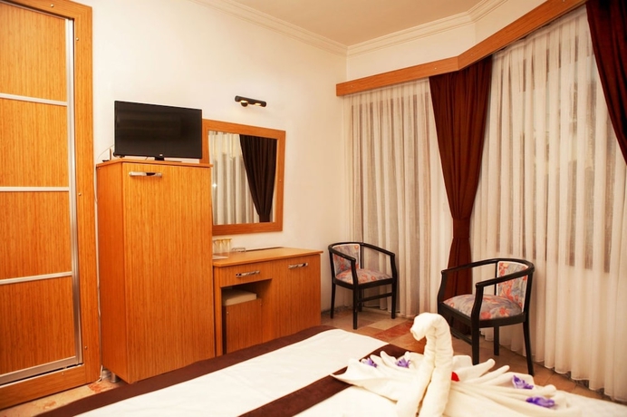 Imagen de la habitación del Hotel Panorama Plaza. Foto 15
