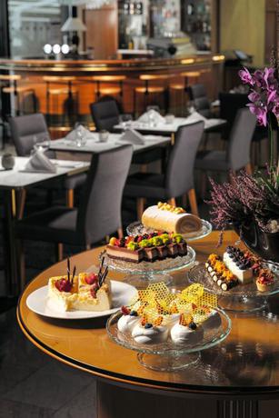 Imagen del bar/restaurante del Hotel Panorama Prague. Foto 2