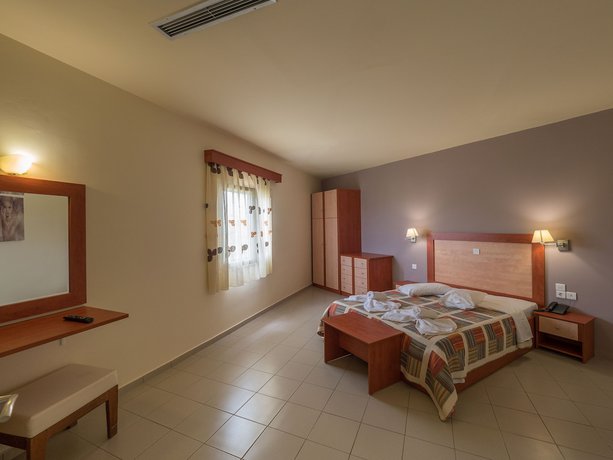 Imagen de la habitación del Hotel Panorama Resort, Kalamata. Foto 18