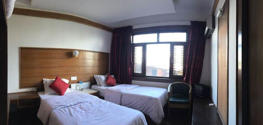 Imagen general del Hotel Panorama Resort and Spa, DHULIKHEL. Foto 4