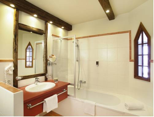 Imagen de la habitación del Hotel Panorama Royal. Foto 14