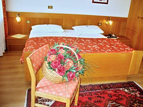 Imagen de la habitación del Hotel Panorama, San Martino di Castrozza. Foto 5