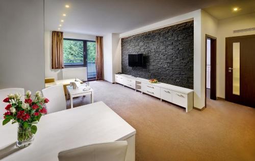 Imagen de la habitación del Hotel Panorama, &Scaron;trba. Foto 8