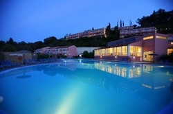 Imagen de la piscina del Hotel Panorama Sidari. Foto 6