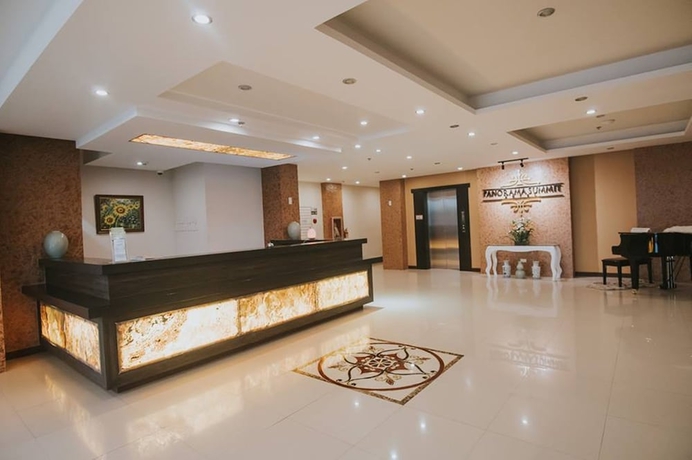Imagen de los interiores del Hotel Panorama Summit. Foto 19