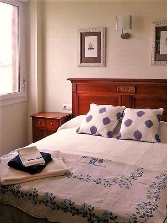 Imagen de la habitación del Hotel Panorama Tapia. Foto 7