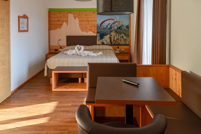 Imagen de la habitación del Hotel Panorama Wellness and Resort. Foto 5