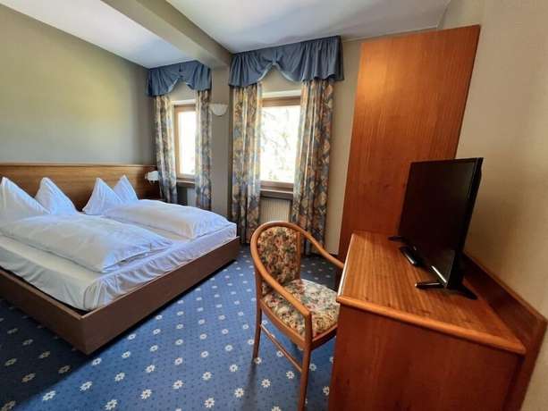 Imagen de la habitación del Hotel PanoramaHotel Penegal. Foto 18