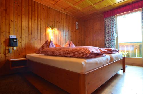 Imagen de la habitación del Hotel Panoramagasthof Kristberg. Foto 11