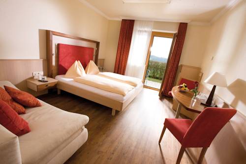 Imagen de la habitación del Hotel Panoramahof Loipersdorf. Foto 11