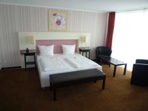 Imagen de la habitación del Hotel Panoramahotel Am Rosengarten. Foto 5