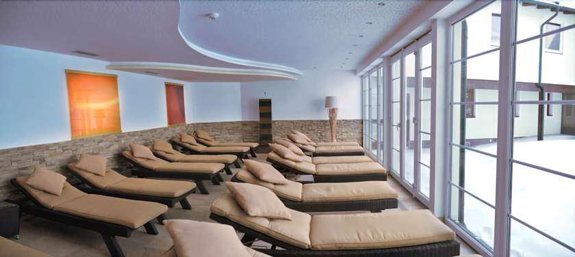 Imagen de la piscina del Hotel Panoramahotel G&uuml;rtl. Foto 18