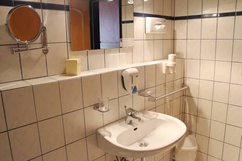 Imagen de la habitación del Hotel Panoramahotel Hauserhof. Foto 7