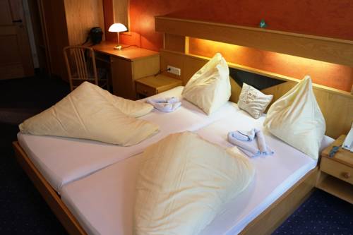 Imagen de la habitación del Hotel Panoramahotel Hauserhof. Foto 8