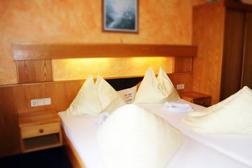 Imagen de la habitación del Hotel Panoramahotel Hauserhof. Foto 11