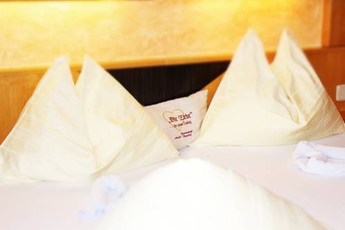 Imagen de la habitación del Hotel Panoramahotel Hauserhof. Foto 16