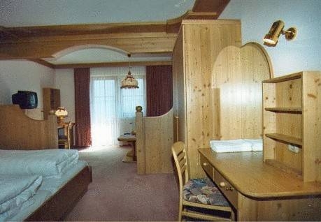 Imagen general del Hotel Panoramahotel L&auml;rchenhof. Foto 23