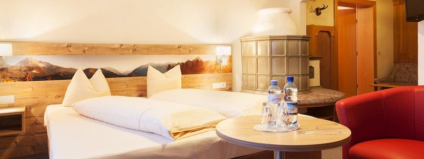 Imagen de la habitación del Hotel Panoramahotel Talhof. Foto 6