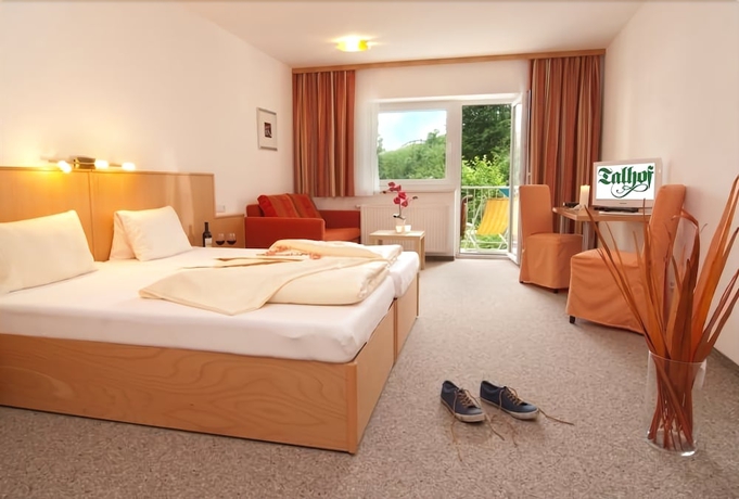 Imagen de la habitación del Hotel Panoramahotel Talhof. Foto 10