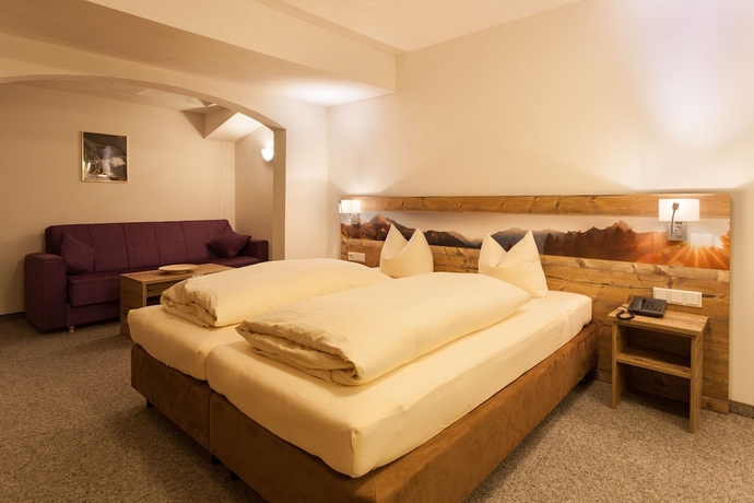 Imagen de la habitación del Hotel Panoramahotel Talhof. Foto 13