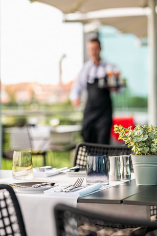 Imagen de la habitación del Hotel Panoramahotel Waldenburg. Foto 3