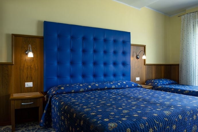 Imagen de la habitación del Hotel Panoramic, GIARDINI NAXOS. Foto 11