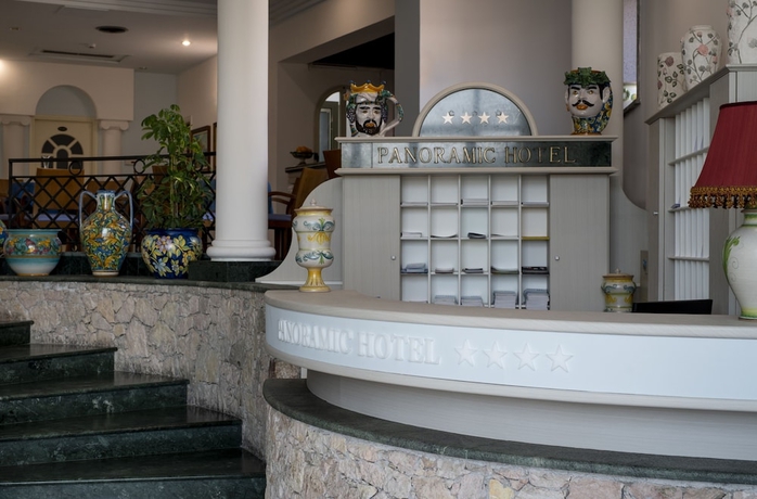 Imagen de los interiores del Hotel Panoramic, GIARDINI NAXOS. Foto 17