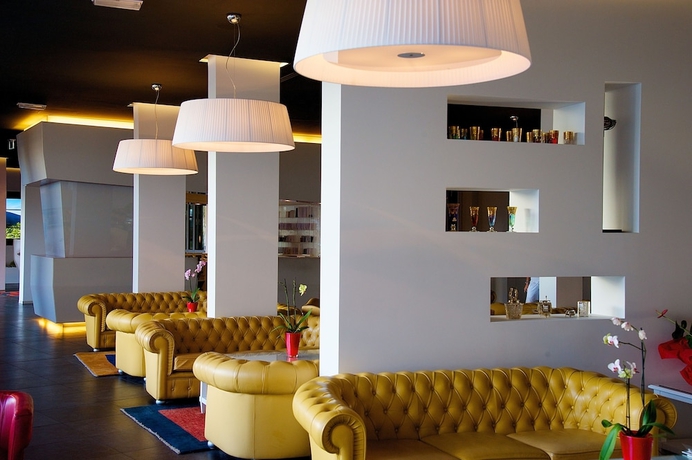 Imagen de los interiores del Hotel Panoramic Plaza. Foto 18