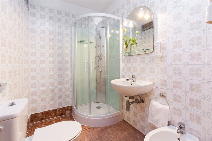 Imagen de la habitación del Hotel Panoramica Garden. Foto 7