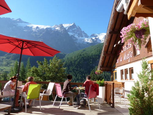 Imagen de la habitación del Hotel Panoramic-village La Grave. Foto 2