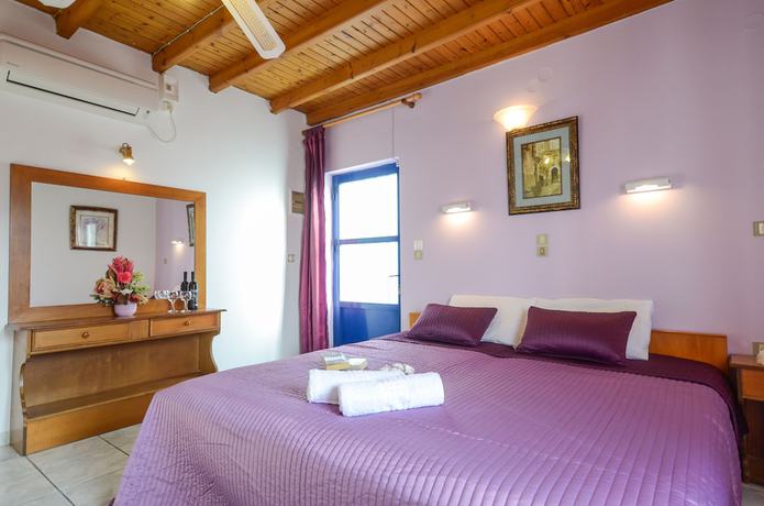 Imagen de la habitación del Hotel Panormos, Naxos. Foto 5