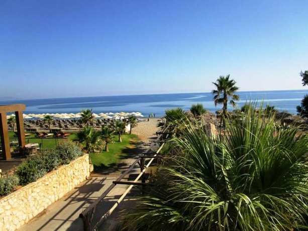 Imagen de los exteriores del Hotel Panos Beach. Foto 13