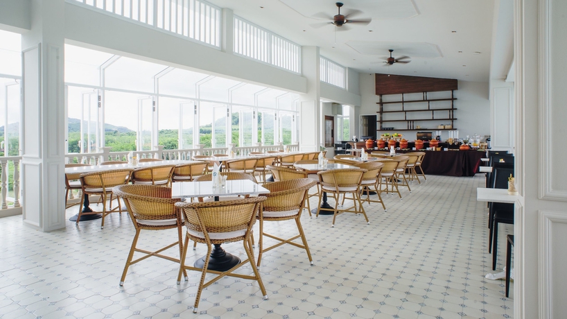 Imagen de los interiores del Hotel Panphuree Residence. Foto 16