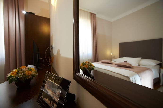 Imagen de la habitación del Hotel Pansion Bernarda. Foto 2