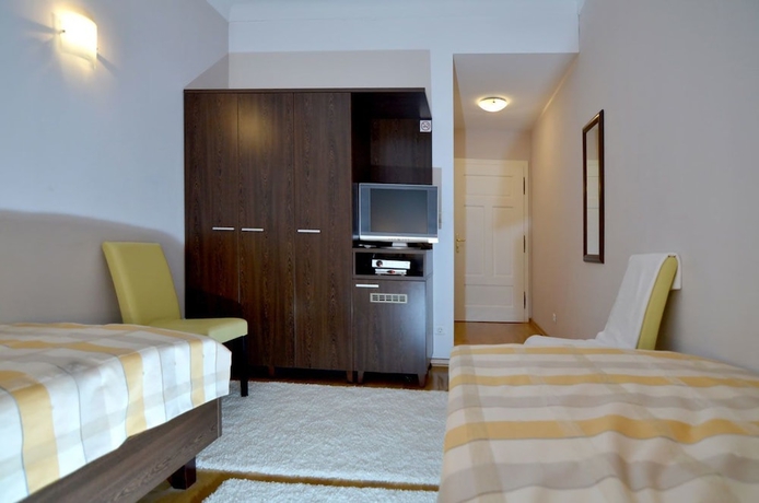 Imagen de la habitación del Hotel Pansion Bernarda. Foto 7