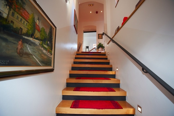 Imagen de los interiores del Hotel Pansion Bernarda. Foto 17
