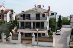 Imagen general del Hotel Pansion Comfort St. Euphemia. Foto 8