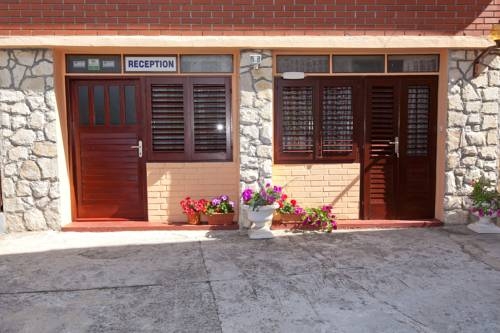 Imagen general del Hotel Pansion Maria. Foto 9