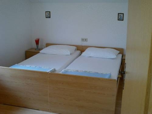 Imagen general del Hotel Pansion Mikinac. Foto 7