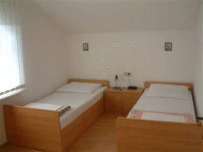 Imagen general del Hotel Pansion Mikinac. Foto 15