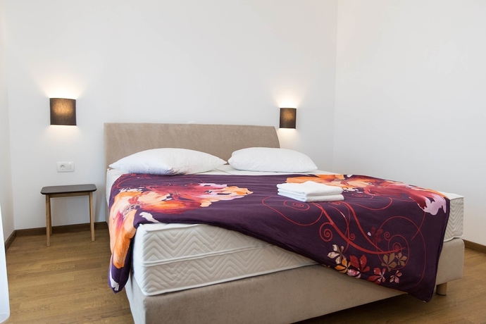 Imagen de la habitación del Hotel Pansion Preza. Foto 8