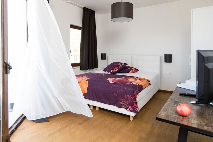 Imagen de la habitación del Hotel Pansion Preza. Foto 10