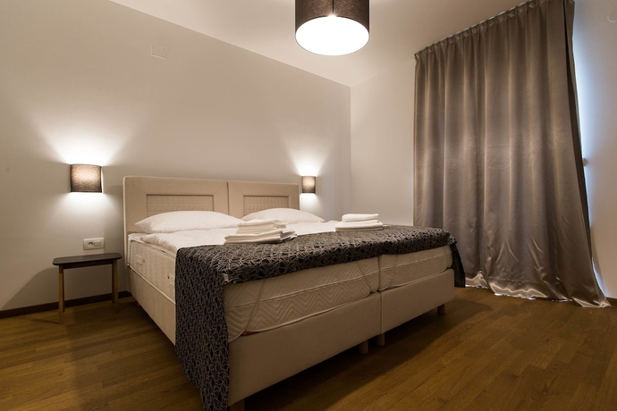Imagen de la habitación del Hotel Pansion Preza. Foto 18