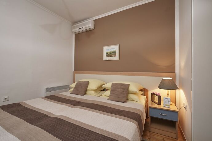 Imagen general del Hotel Pansion Rose. Foto 6