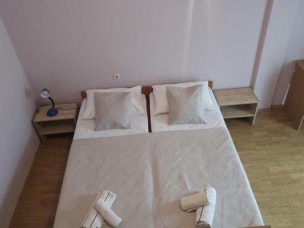 Imagen de la habitación del Hotel Pansion San Pietro. Foto 9