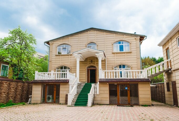 Imagen general del Hotel Pansionat Vershina. Foto 9